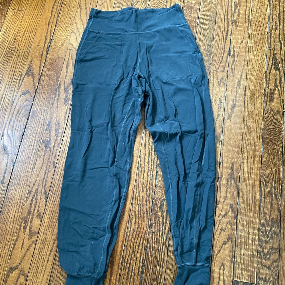 Lululemon Align Jogger 28inch